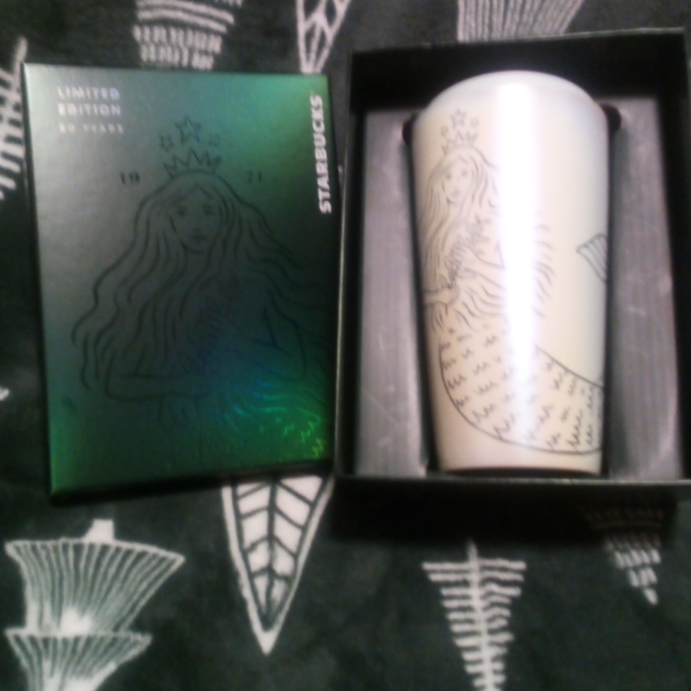 Starbucks "Limited Edition 50th Anniversary" commemorative cup
